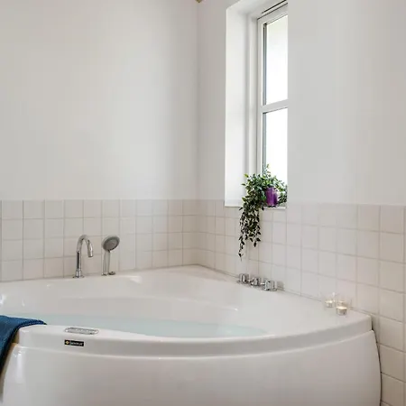 Semesterbostad 4 Sovrum Vackert Hem I Nykøbing Sj *